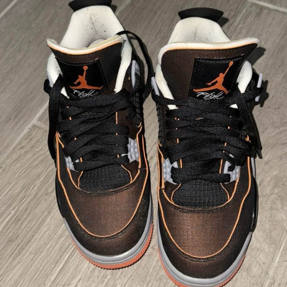 Nike Men's Black and Orange Sneakers - Picture 1 of 4